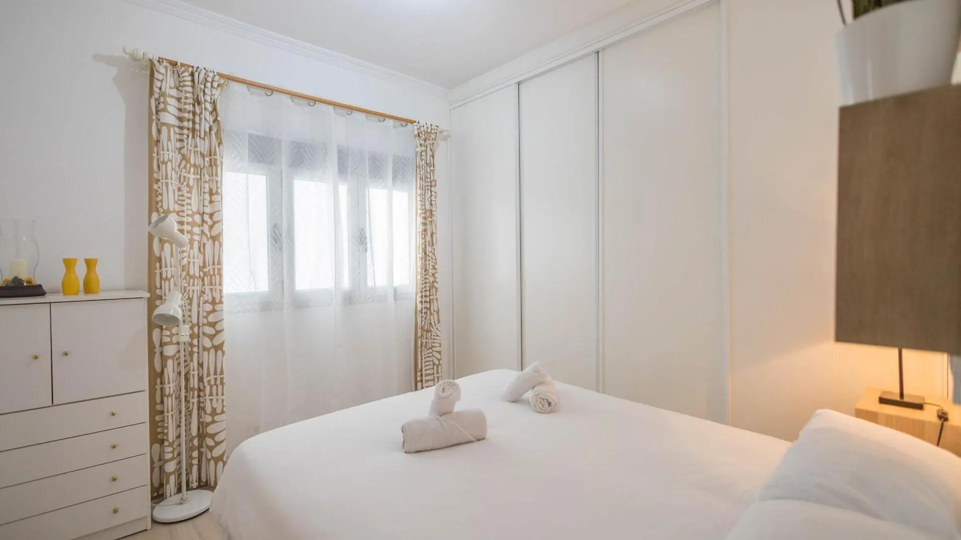 Cozy House Mesa Y Lopez-1Br & Courtyard Apartment Las Palmas de Gran Canaria 0*,  Spain
